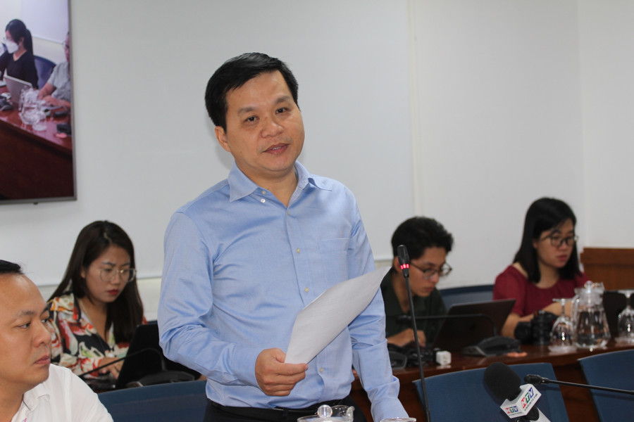 Ảnh của Không còn điều trị miễn phí khi Covid-19 chuyển sang bệnh nhóm B